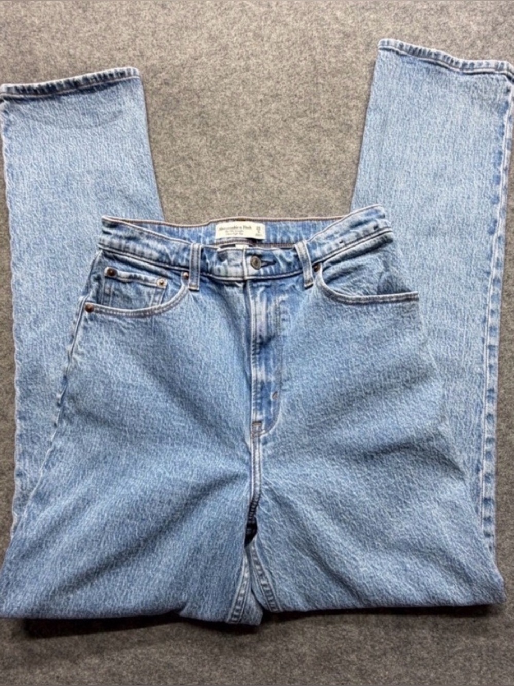 Abercrombie & Fitch Curve Love 90s Straight Ultra High Rise Jeans Blue 29/8